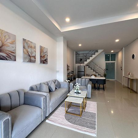 Home Living 8 At Hat Yai Ban Kho Hong Exterior photo