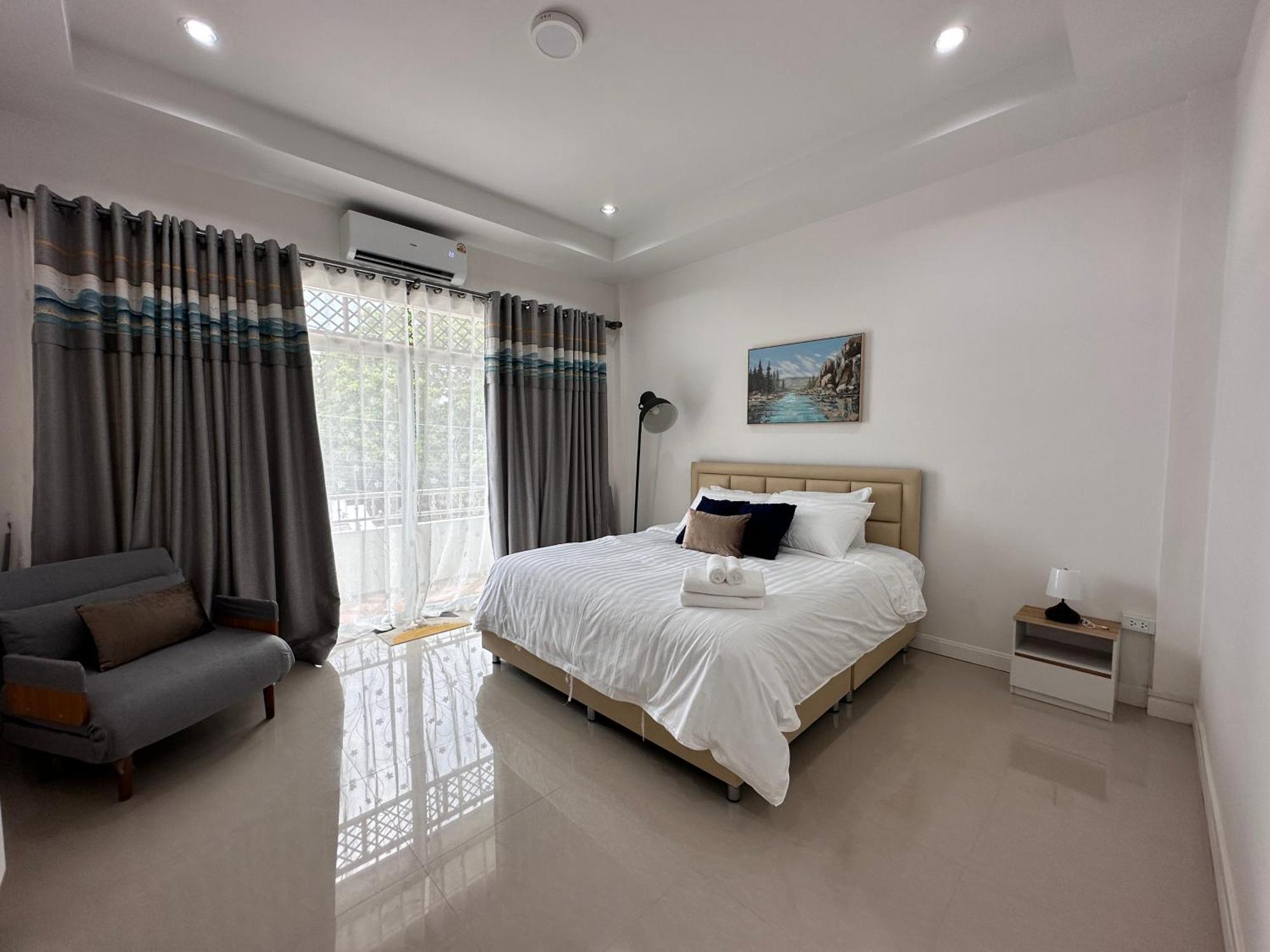 Home Living 8 At Hat Yai Ban Kho Hong Exterior photo