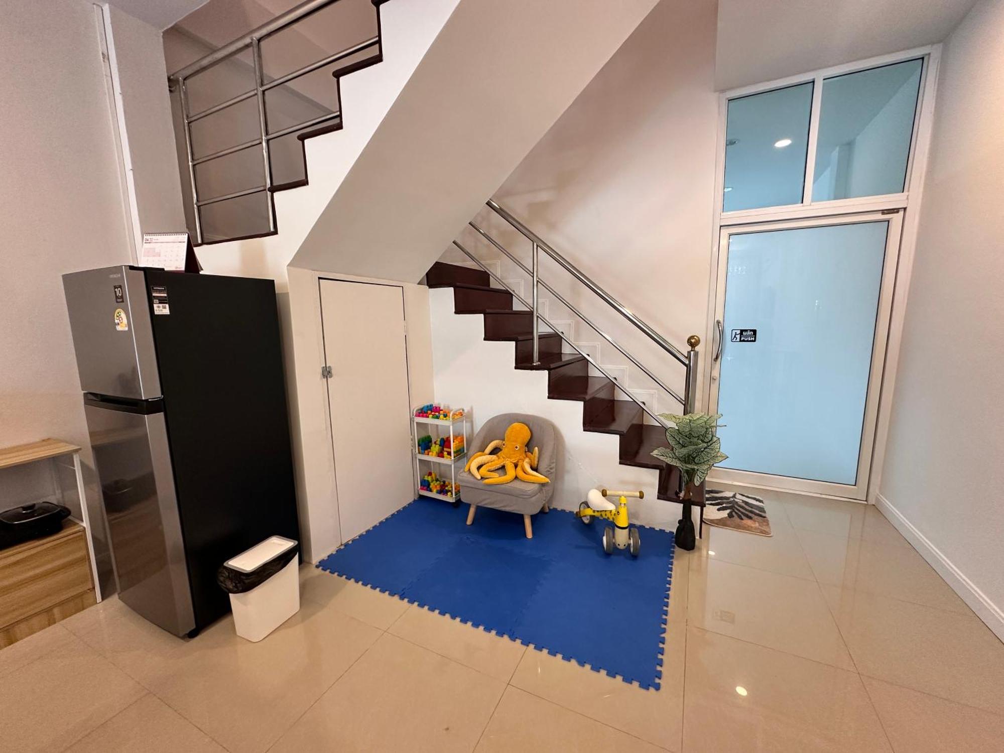 Home Living 8 At Hat Yai Ban Kho Hong Exterior photo